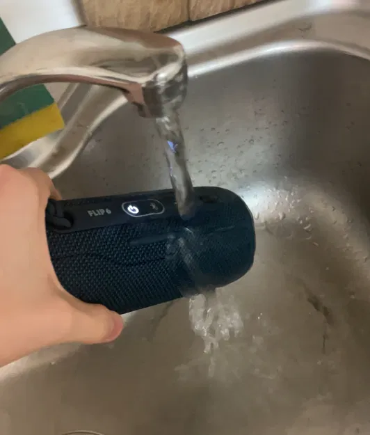 Chống nước cổng USB-C cho JBL Flip 6 - Image 3