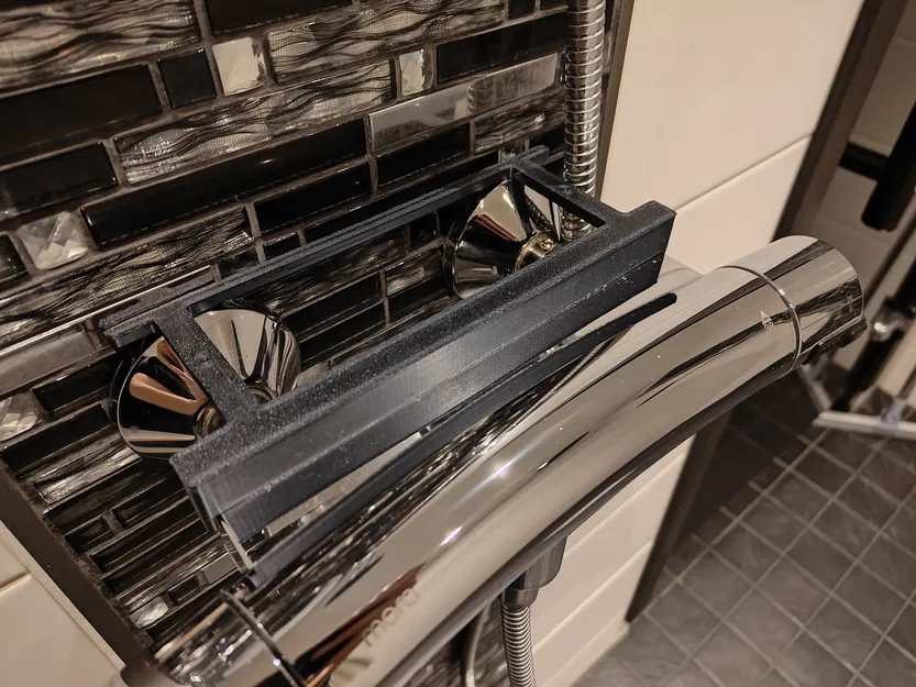 Kệ xà bông có lỗ thoát nước - Image 3