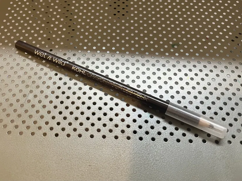 Nắp Bút Chì Kẻ Mắt Wet n Wild - Image 1