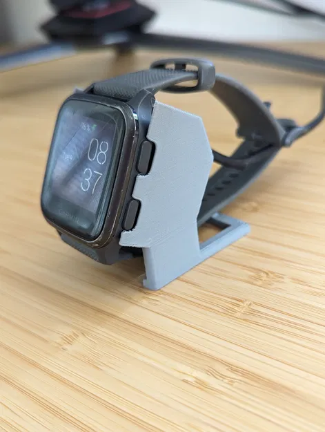 Đế Sạc Đồng Hồ Garmin Venu Sq - Image 1