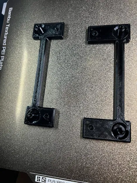 Đế Sạc Makita Gắn SKADIS - Tận Dụng Ốc Có Sẵn - Image 1