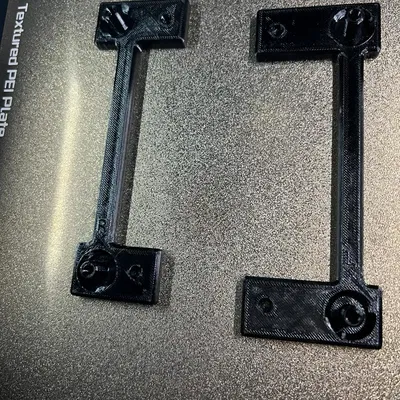 Đế Sạc Makita Gắn SKADIS - Tận Dụng Ốc Có Sẵn