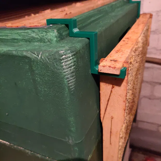 Kệ Khung Ong DNM Cho Thùng Ong Segeberger - Image 1