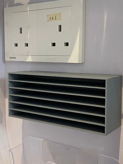 Hộp Đựng Kính Áp Tròng 6 Tầng Tiện Lợi - Image 1