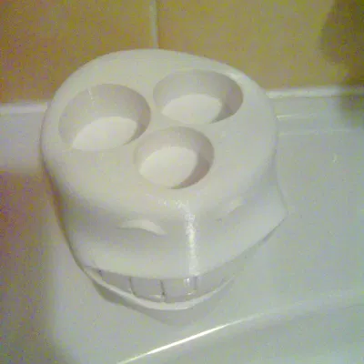 Kệ Đựng Tuýp Kem Đánh Răng / Toothpaste holder
