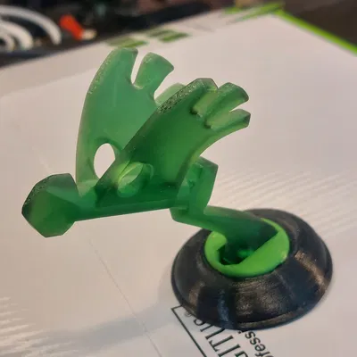 Logo Škoda cho mui xe