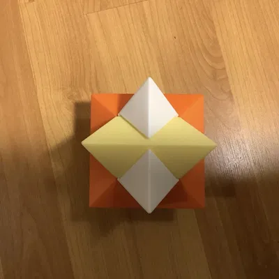 Câu Đố Ngôi Sao Escher