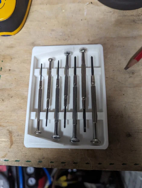 Khay đựng tua vít chính xác 7 cái - Image 1