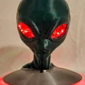 Người ngoài hành tinh với đế UFO và đèn LED - Thumbnail 1