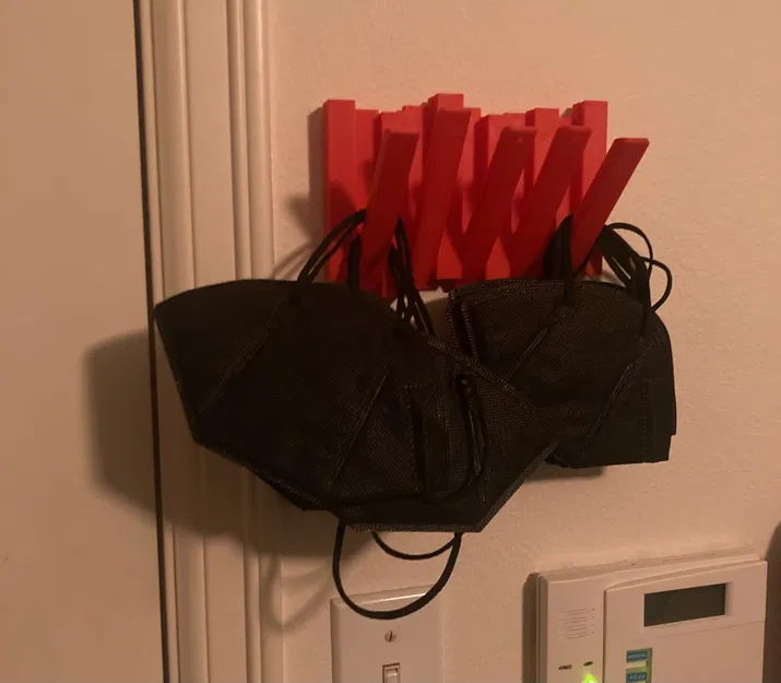 Móc Treo Chìa Khóa & Khẩu Trang Gắn Tường (Remix của riverraid) - Image 1