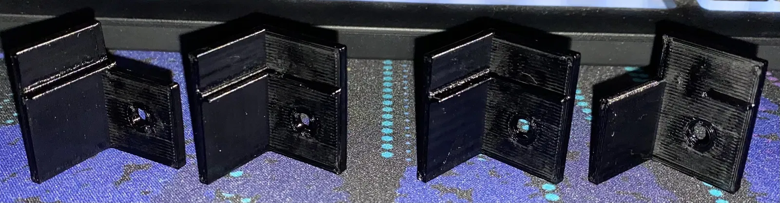 Chặn góc bàn IKEA - Image 1