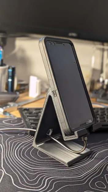 Không Phải Cái Đế Điện Thoại Nữa Đâu - Image 2