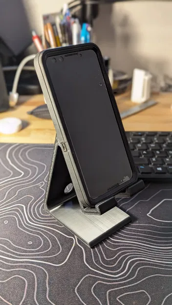 Không Phải Cái Đế Điện Thoại Nữa Đâu - Image 3