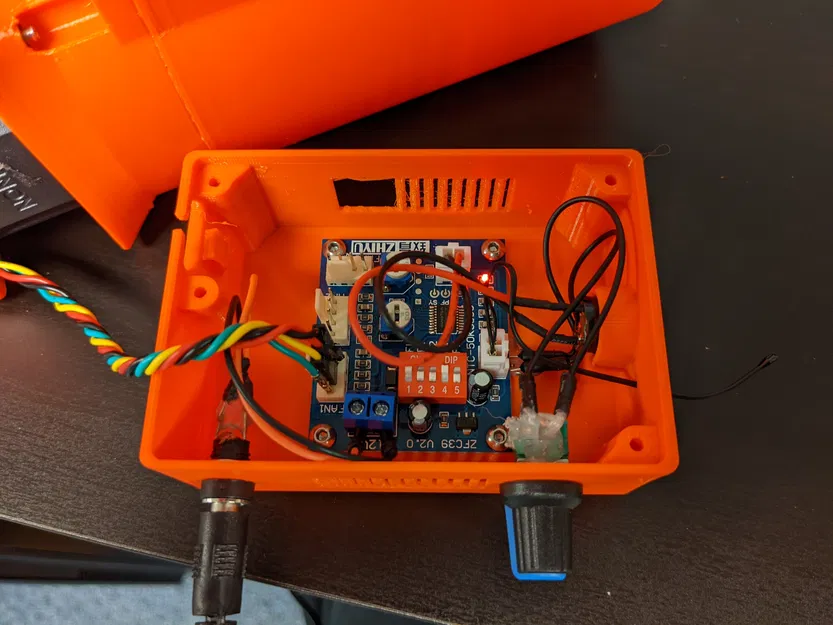 Vỏ case cho bộ điều khiển quạt PWM 12V (ZFC39) - bản chỉnh sửa - Image 2