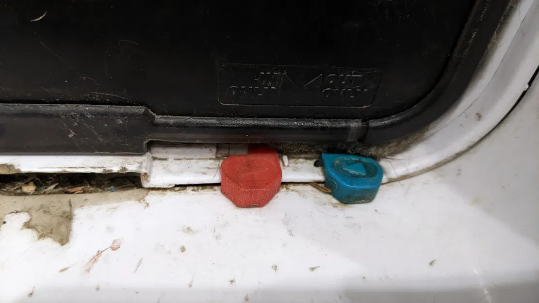 Chốt/Khóa Thay Thế Cho Cửa Mèo Cat Mate - Image 4