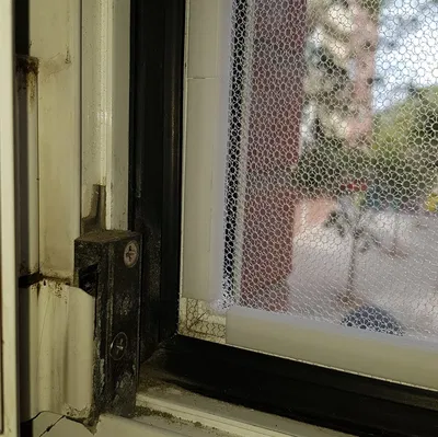 Khung Lắp Lưới Chống Muỗi Cửa Sổ Nhôm