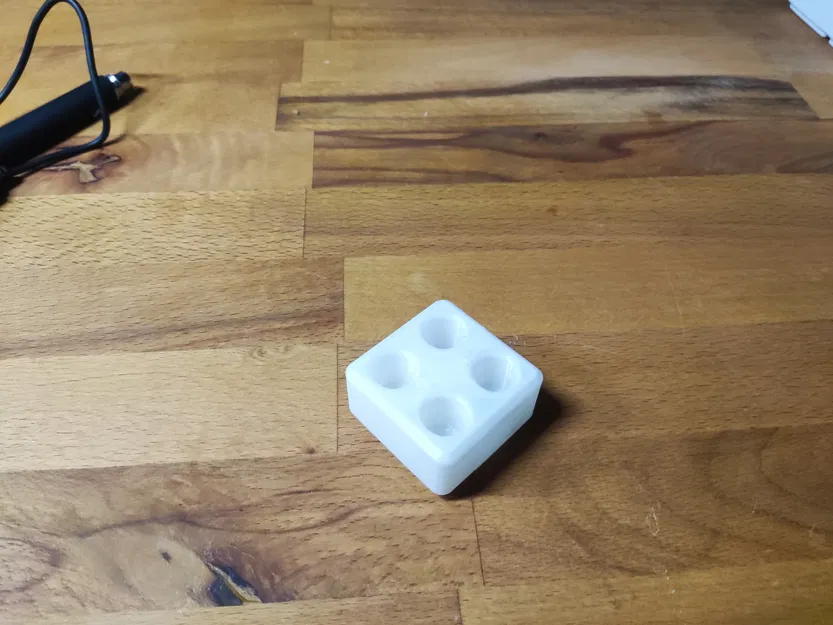 Evod Twist hàn sắt và người giữ Gridfinity - Image 1