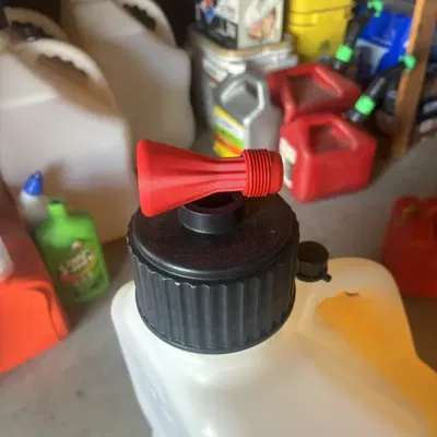 Dụng Cụ Mở Nắp Bình Xăng VP Racing 5 Gallon