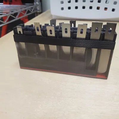 Hộp Đựng Lưỡi Dao Thay Thế Xacto