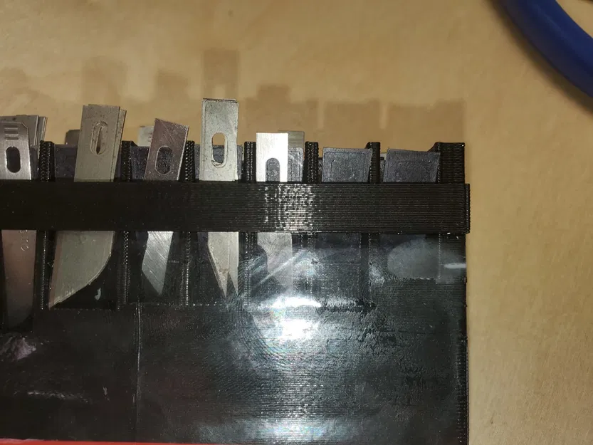 Hộp Đựng Lưỡi Dao Thay Thế Xacto - Image 5