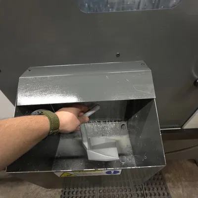 MUỖNG XÚC ĐỒ CHO MÁY TIỆN