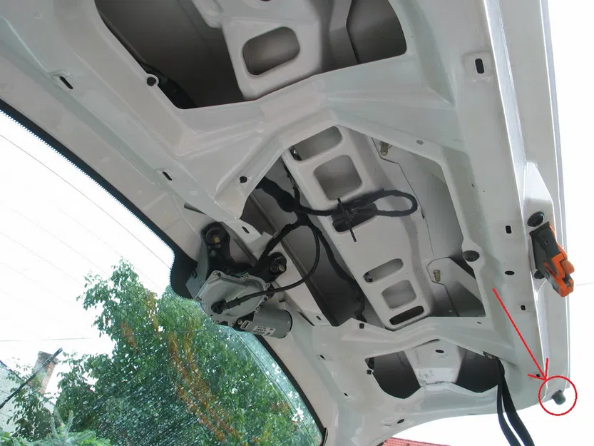 Chặn Cửa Sau Octavia 2 Combi - Mẫu In 3D Thay Thế - Image 2