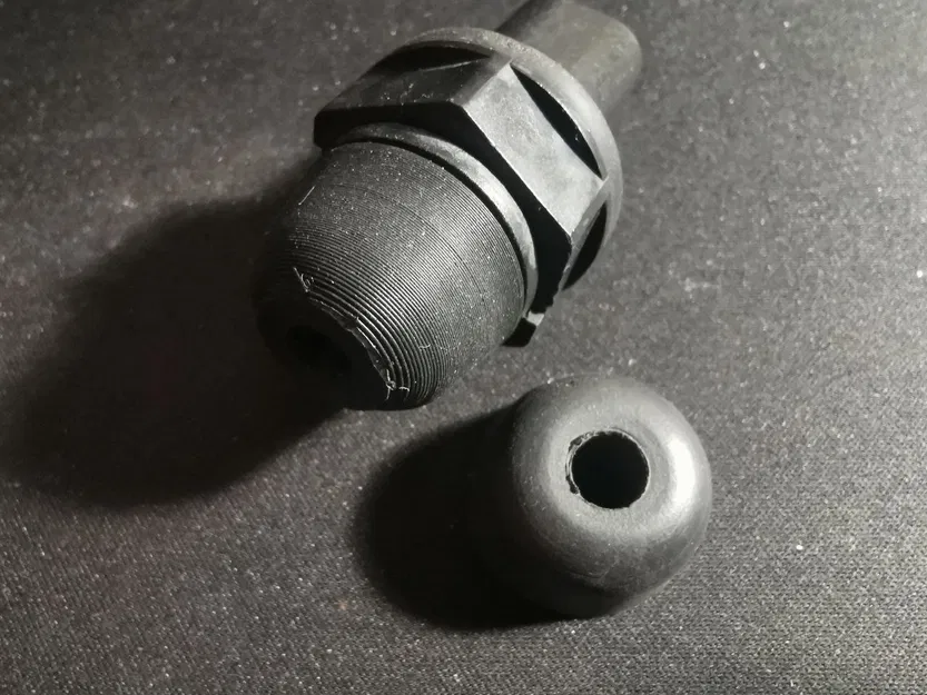 Chặn Cửa Sau Octavia 2 Combi - Mẫu In 3D Thay Thế - Image 5