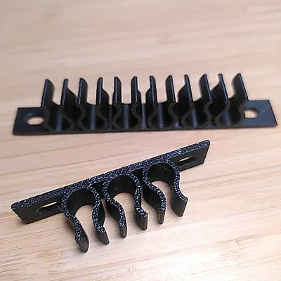 Kẹp giữ dây cáp