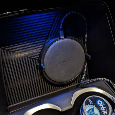 Giá Đỡ Sạc Không Dây Anker Trên Xe Hơi