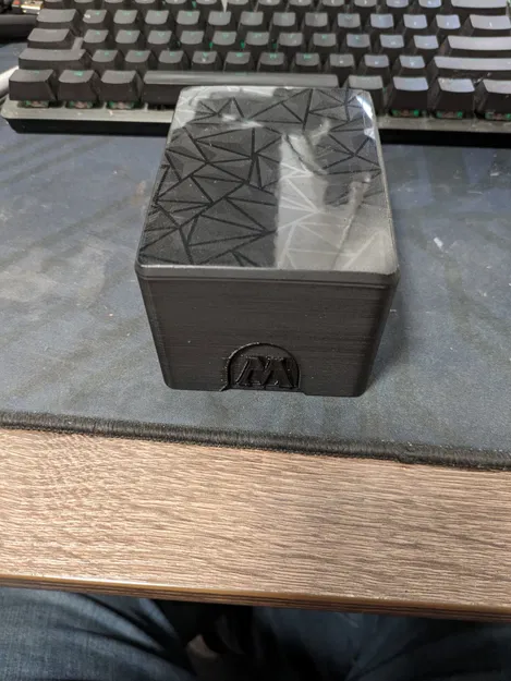 Hộp Đựng Bài Commander - Image 1