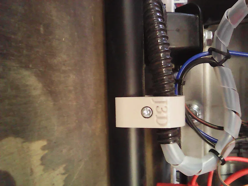 Kẹp Ống Sẵn Ống 16mm Vào Thanh 25mm - Image 1