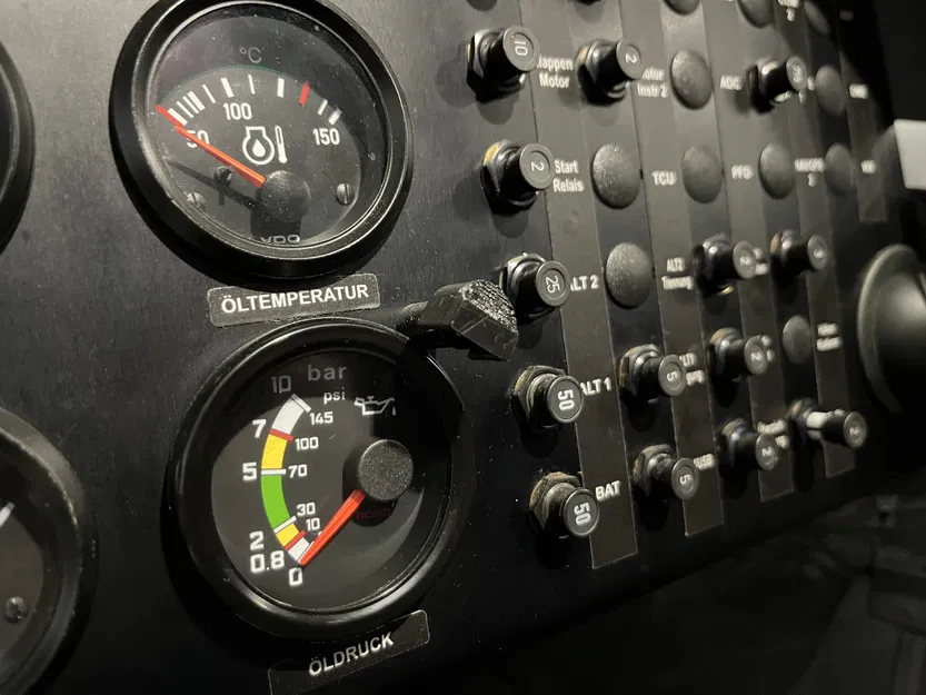 Buồng lái nắp nhẹ - Image 5