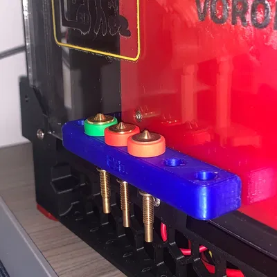 Giá đỡ nozzle Revo in dễ