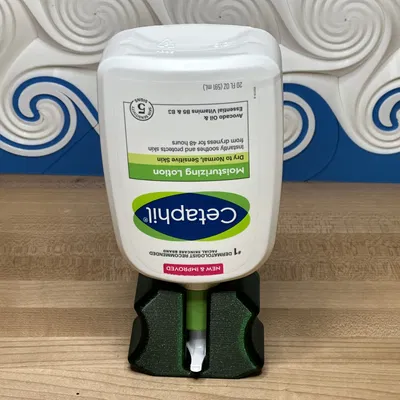 Kệ Giữ Lotion Úp Ngược