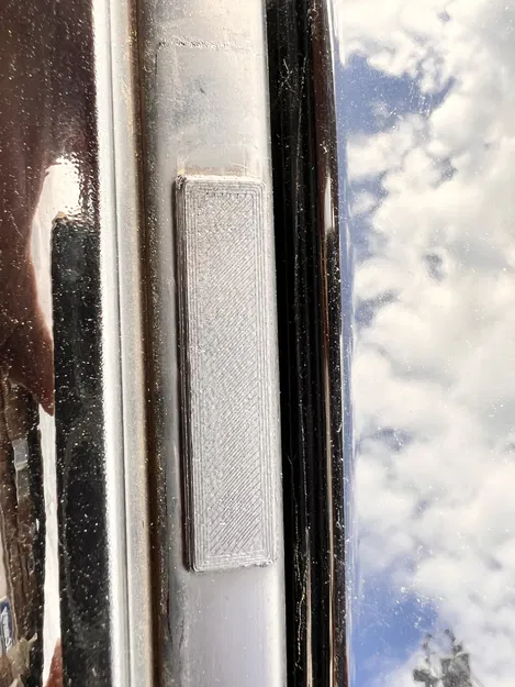 Mazda 2 - Nắp che mui - Image 2