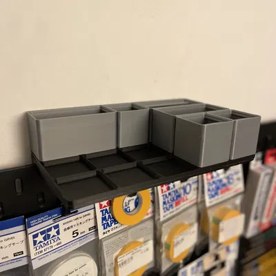 Kệ gắn trên Ikea Skadis cho đế Gridfinity 3x5 có nam châm