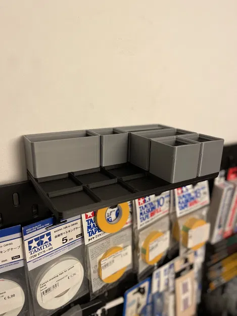 Kệ gắn trên Ikea Skadis cho đế Gridfinity 3x5 có nam châm - Image 4