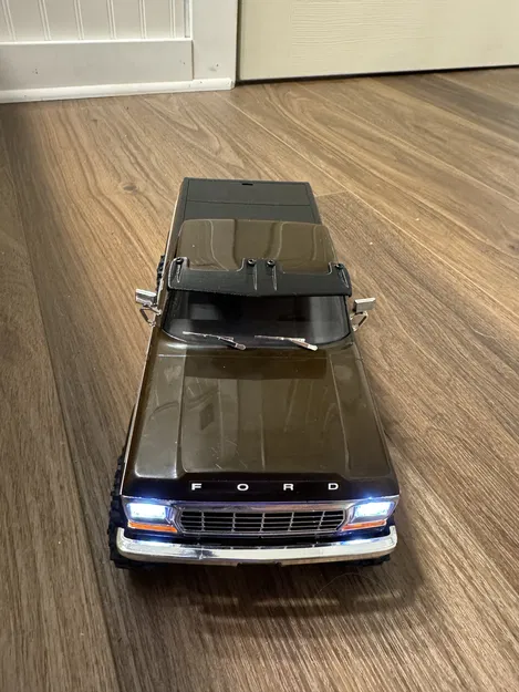 Chắn Nắng Kính Lái Xe Trx4m Ford F-150 - Image 2