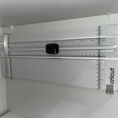 Giá Treo Tường Máy Cắt Cầm Tay Cricut