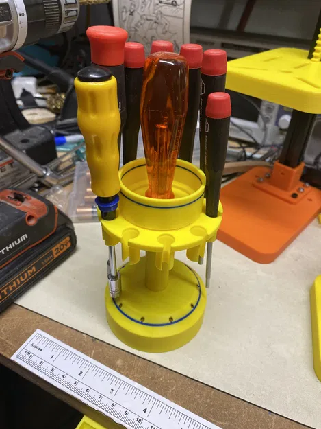 Khay Đựng Tua Vít Cầm Tay Kiểu Vòng Xoay - Image 1