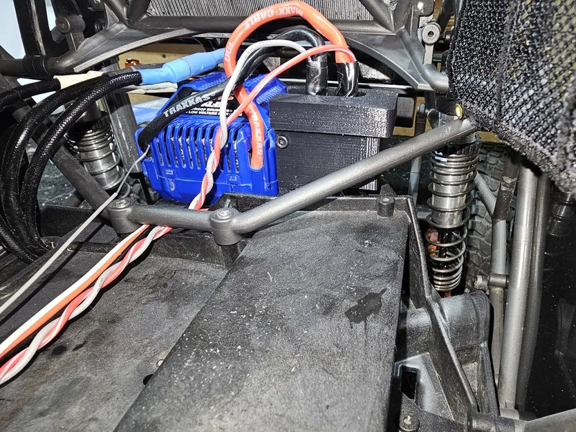 Phụ kiện cắm QS8 đơn cho Traxxas UDR - Image 4