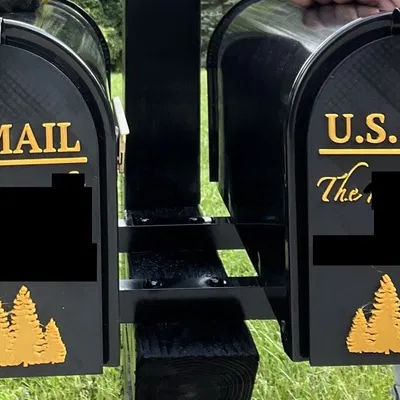 Nắp Đậy Hộp Thư và Vài Thứ Khác