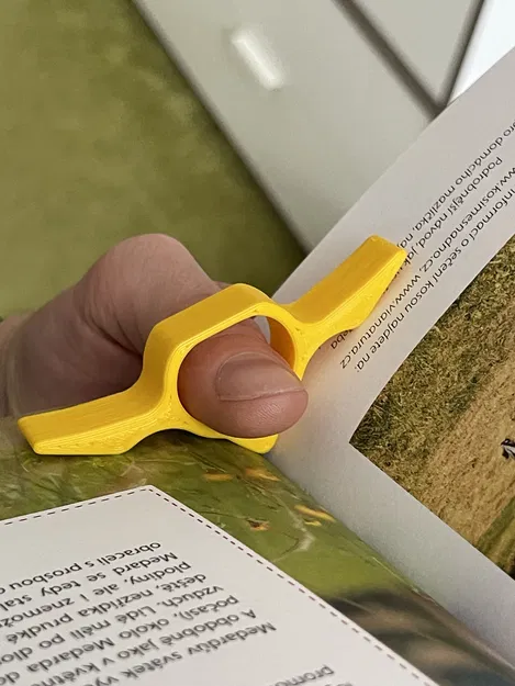 Người trợ giúp đọc sách một tay - Image 2