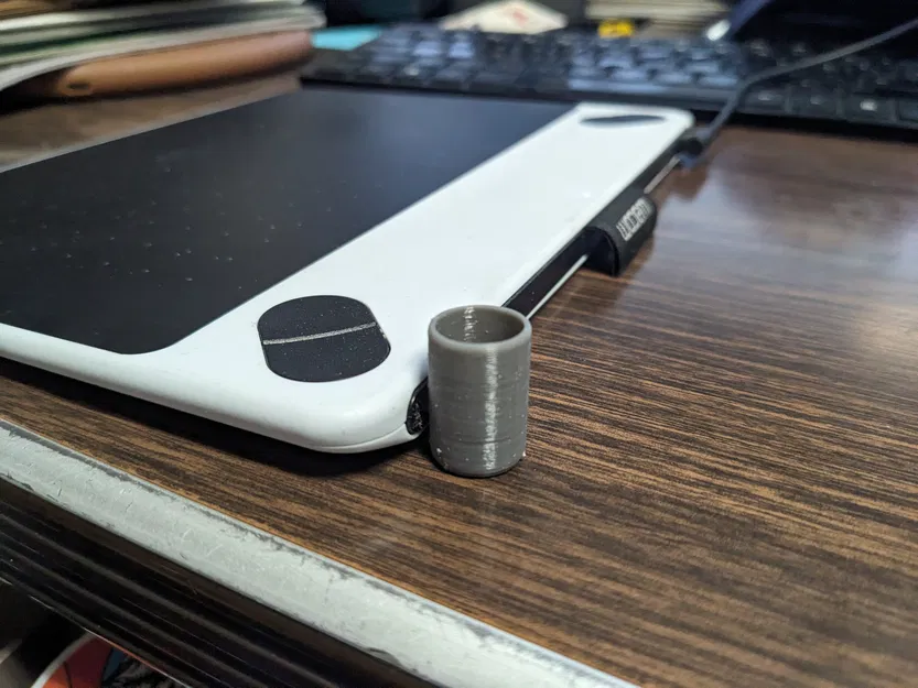 Chỗ Cắm Bút Máy Tính Bảng Wacom - Image 1