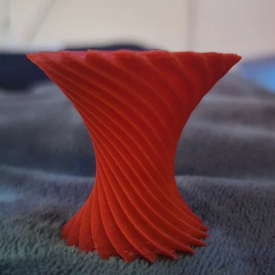 Chậu cây "twisted vase deco" (chế độ "vase mode")