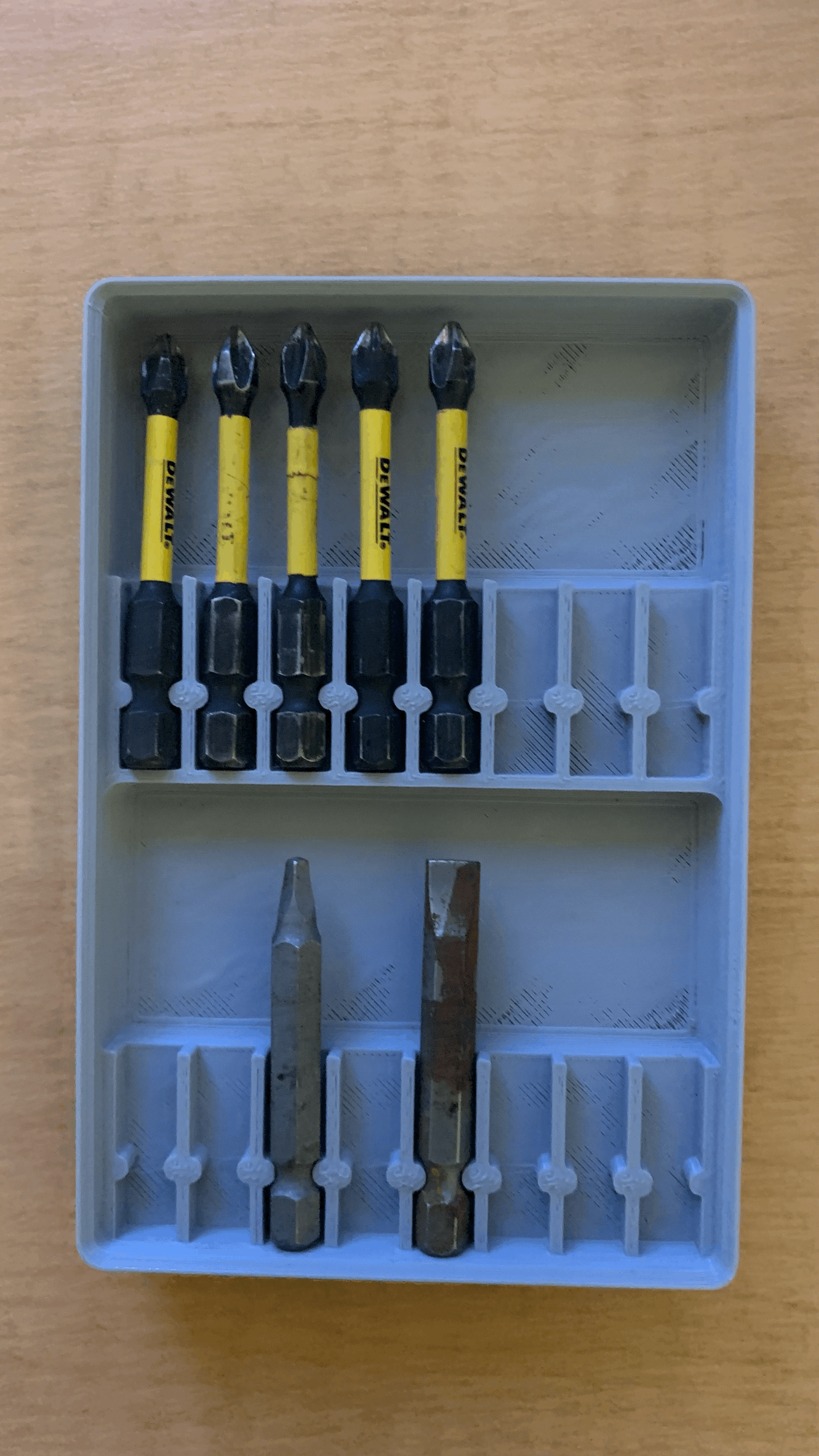 Khay Giữ Mũi Tua Vít Gridfinity 60mm - Image 1