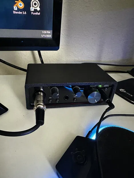 Case Đơn Giản Cho Focusrite 2i2 - Image 1