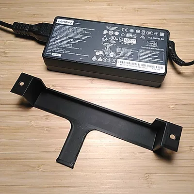 Giá đỡ Adapter AC dưới bàn làm việc