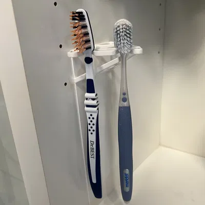 Dế cắm bàn chải đánh răng