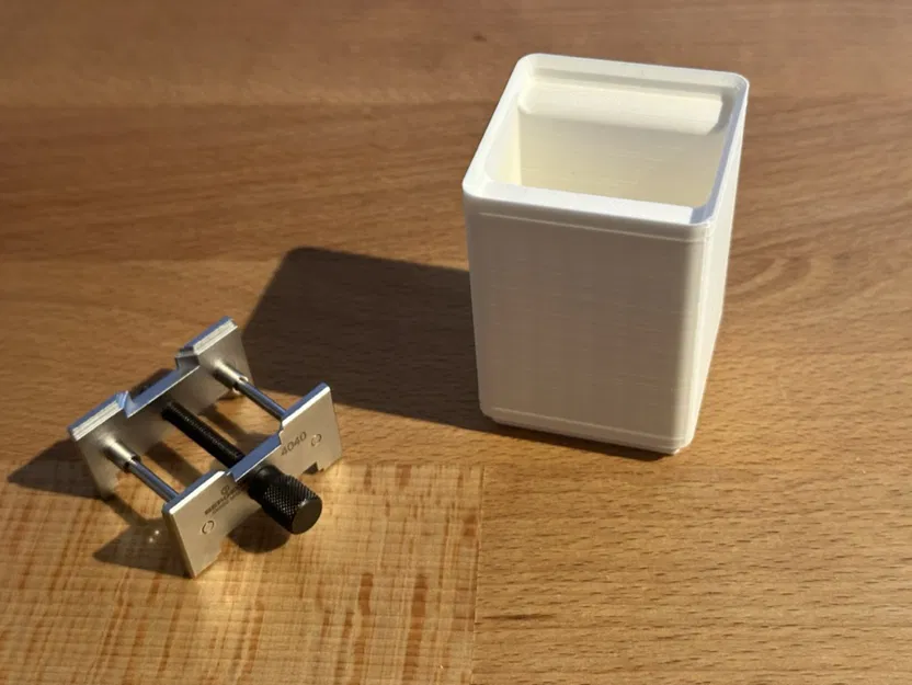 Người giữ Gridfinity 1x1 cho Bergeon 4040 - Image 1